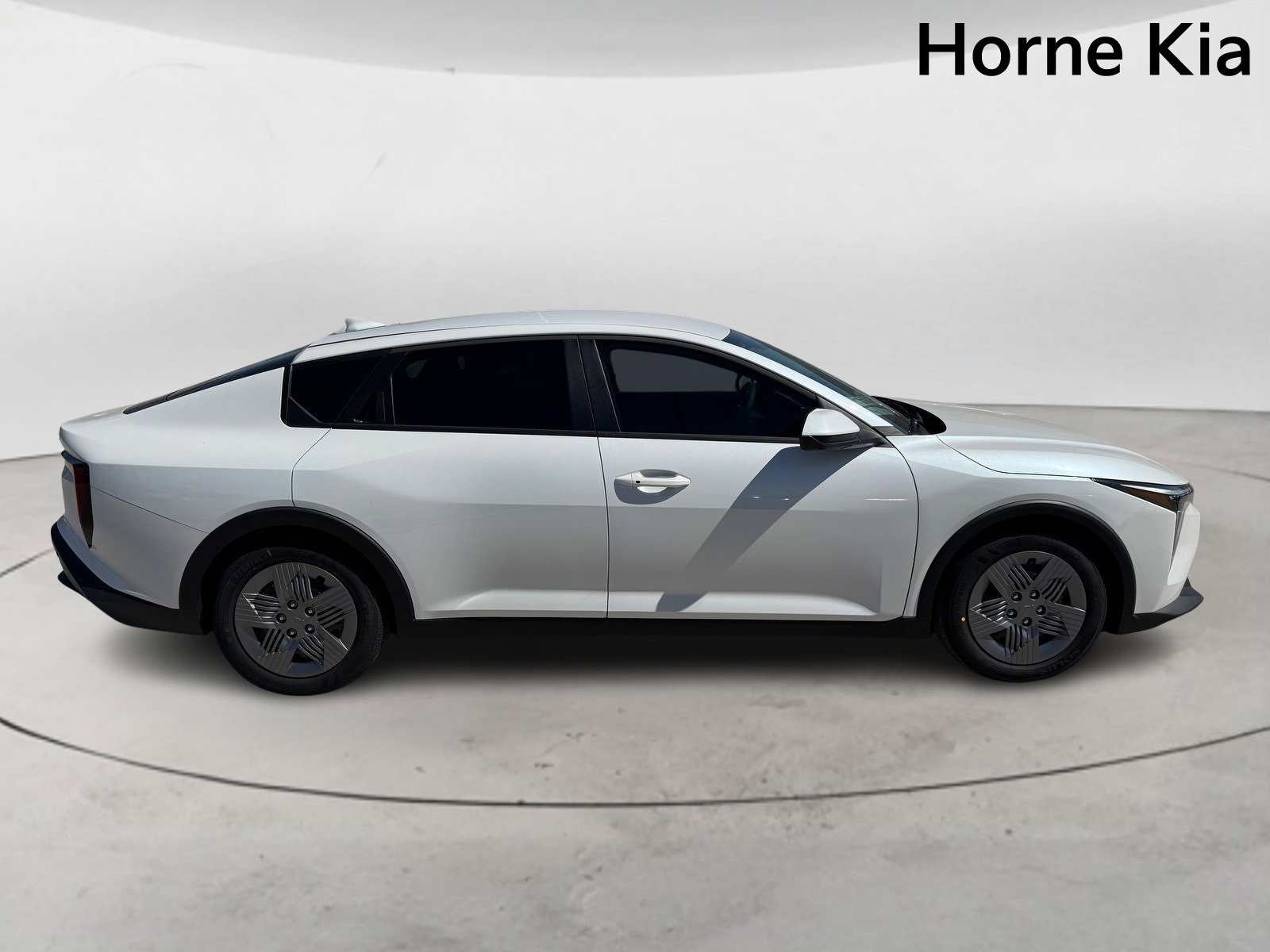 New 2026 Kia K4 LX FWD image 3