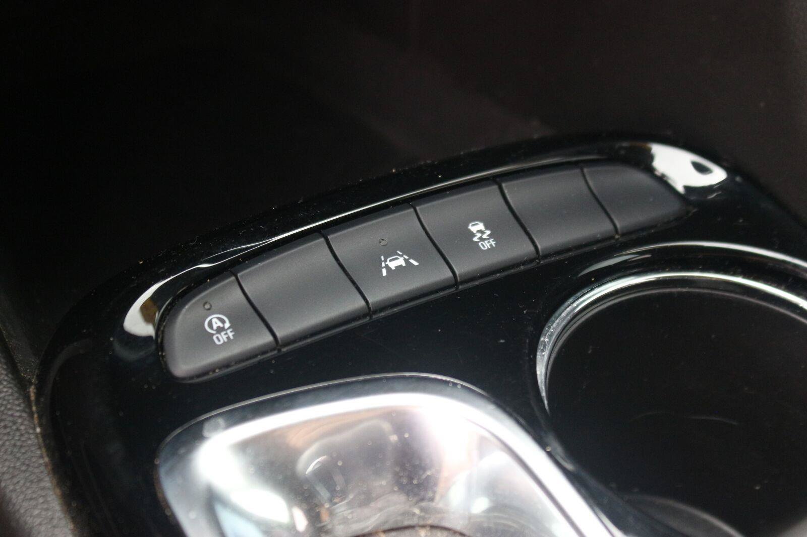 Used 2022 Buick Encore GX Essence w/ Advanced Technology Package FWD image 28