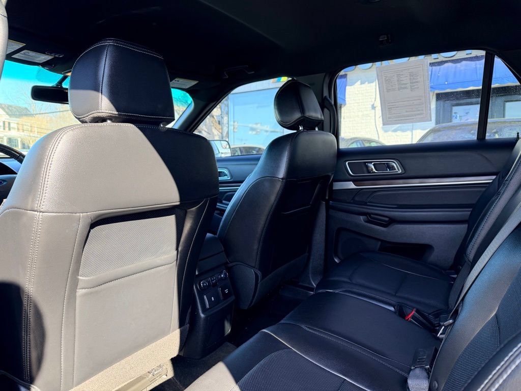 Used 2016 Ford Explorer Limited AWD/4WD image 16