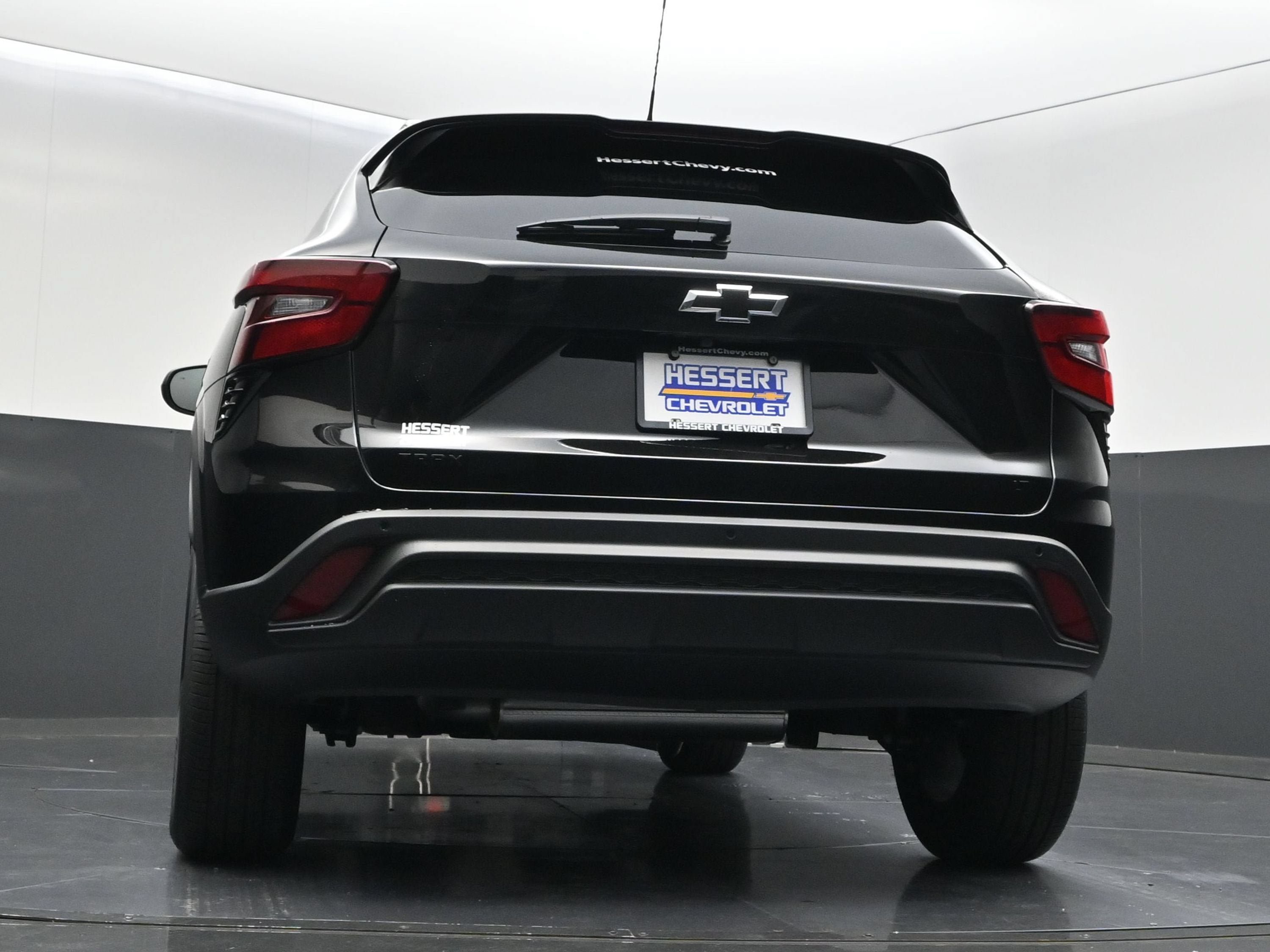 New 2026 Chevrolet Trax LT w/ Sunroof Package FWD image 43