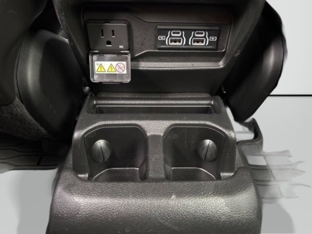 Used 2023 Jeep Grand Cherokee L Limited AWD/4WD image 37