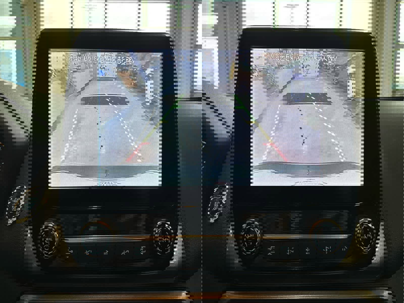 Used 2020 Ford EcoSport SE w/ SE Convenience Package image 22