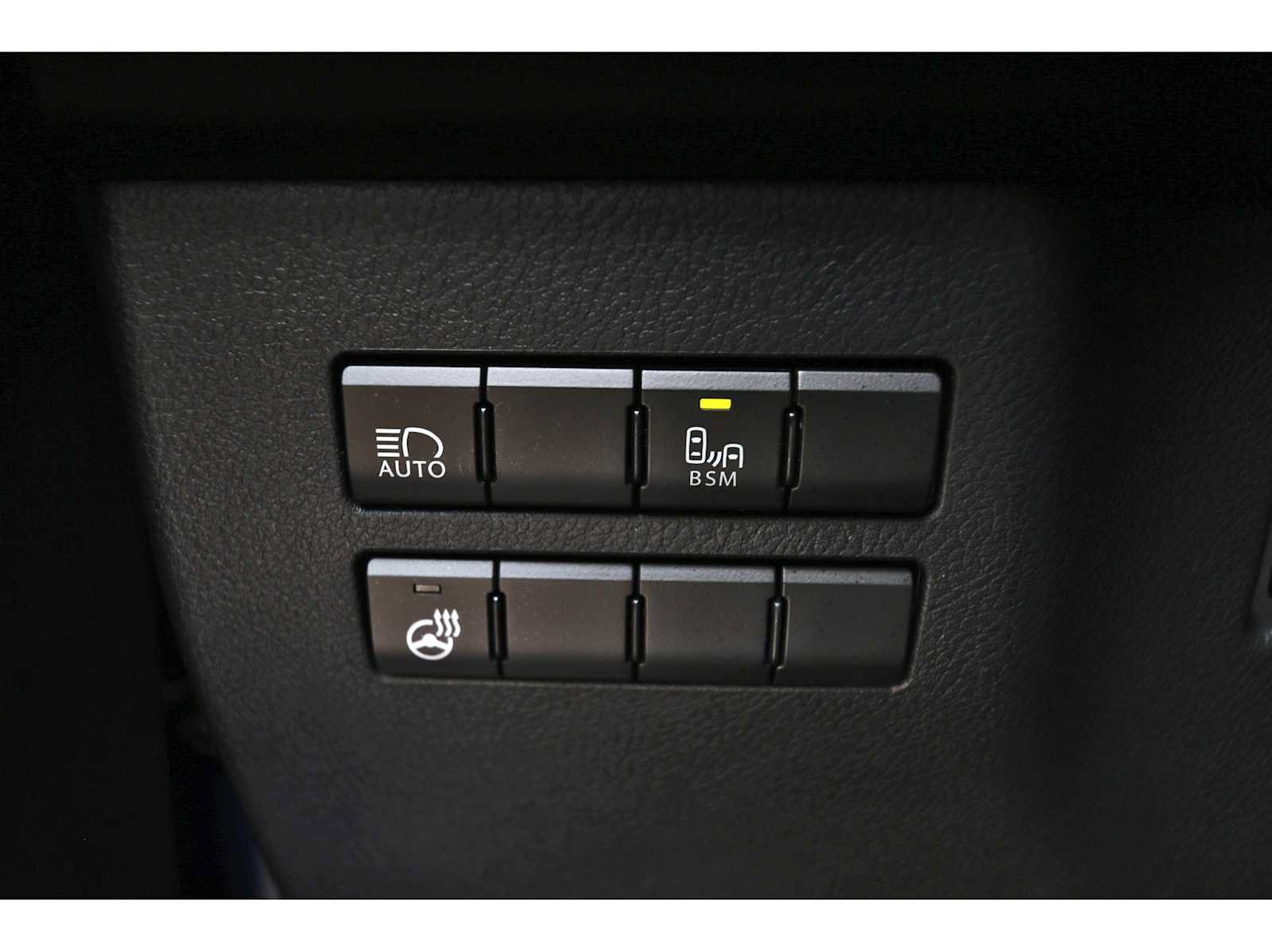 Used 2021 Lexus NX 300 F Sport w/ Accessory Package 2 FWD image 19