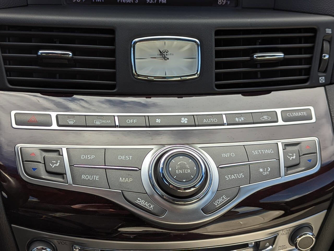 Used 2013 INFINITI M56 x w/ Sport Pkg image 20