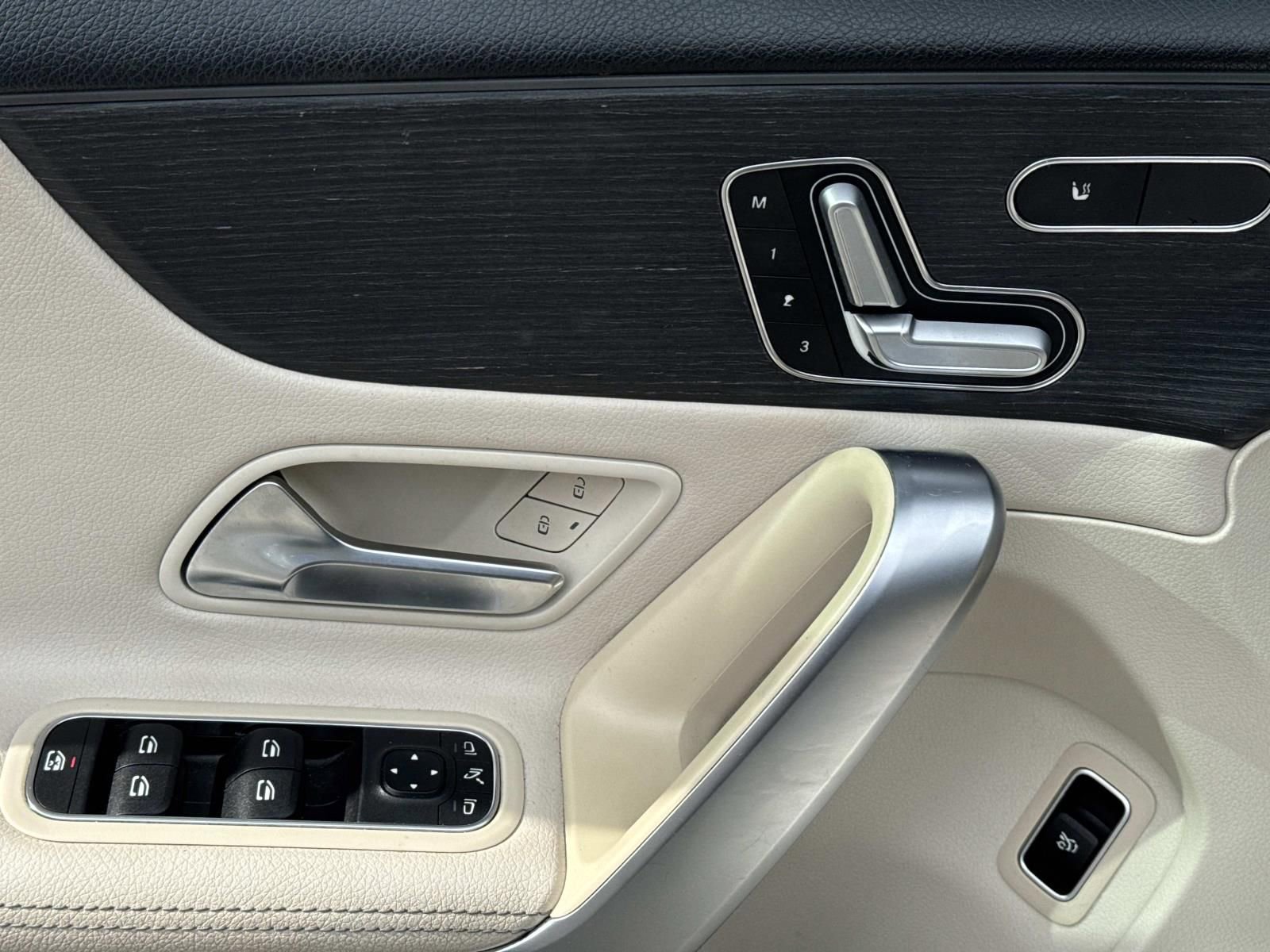 Used 2019 Mercedes-Benz A 220 4MATIC image 20