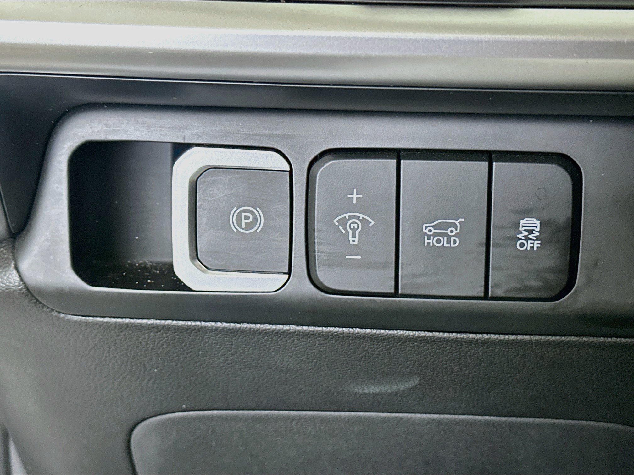 Used 2025 Hyundai Santa Fe SEL AWD/4WD image 17