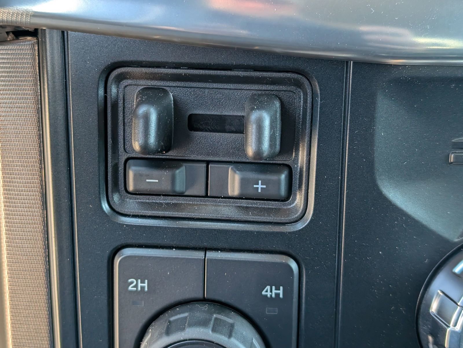 Used 2025 Ford F150 Platinum w/ Equipment Group 703A Plus image 20