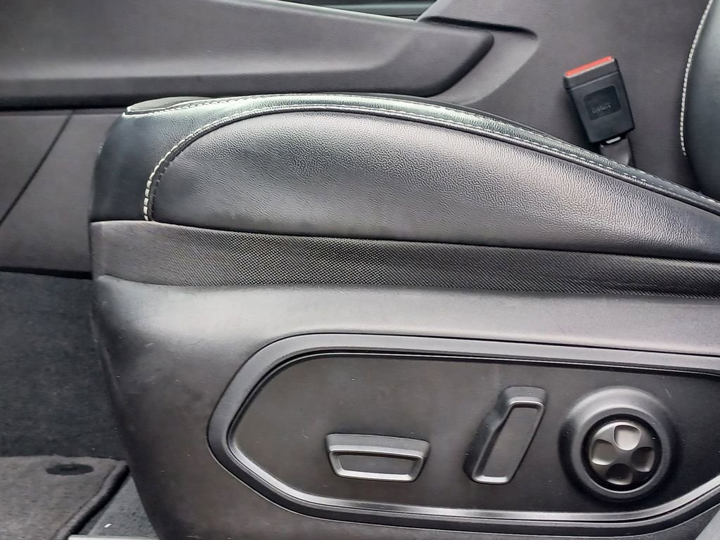 Used 2023 Jeep Grand Cherokee Altitude AWD/4WD image 11