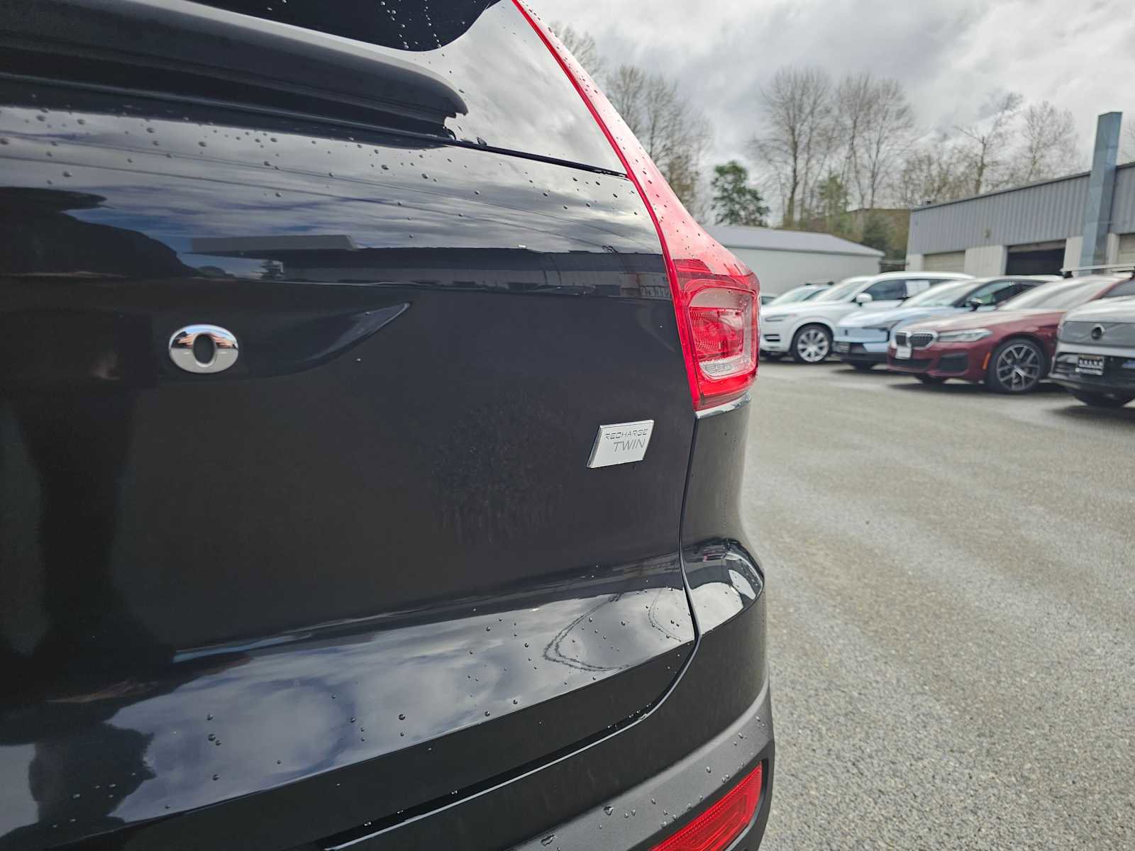 Used 2023 Volvo XC40 Recharge Ultimate image 14