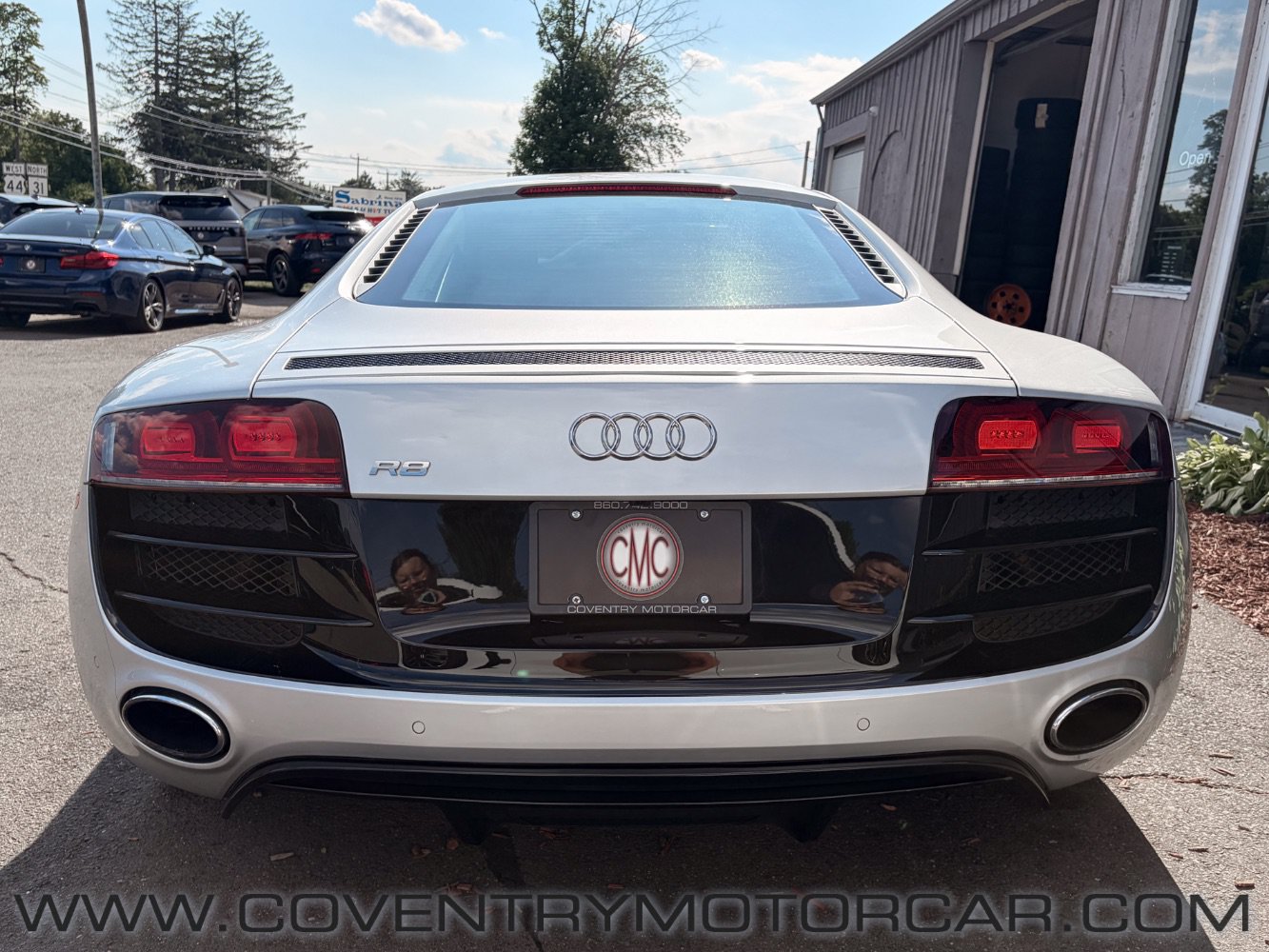 Used 2010 Audi R8 V10 AWD/4WD image 6