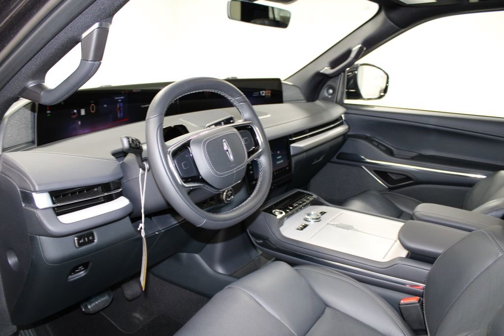 New 2026 Lincoln Navigator L Reserve w/ Jet Appearance Package image 27