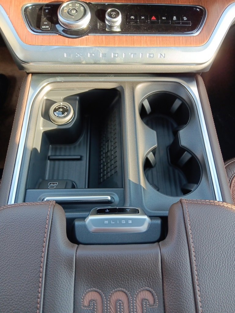 New 2025 Ford Expedition Max King Ranch image 31