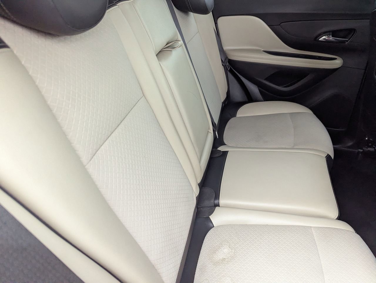 Used 2018 Buick Encore Preferred FWD image 14