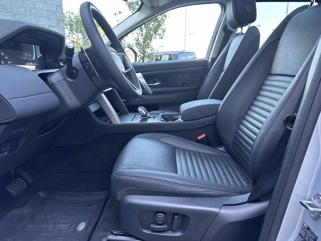 Certified 2025 Land Rover Discovery Sport S AWD/4WD image 20