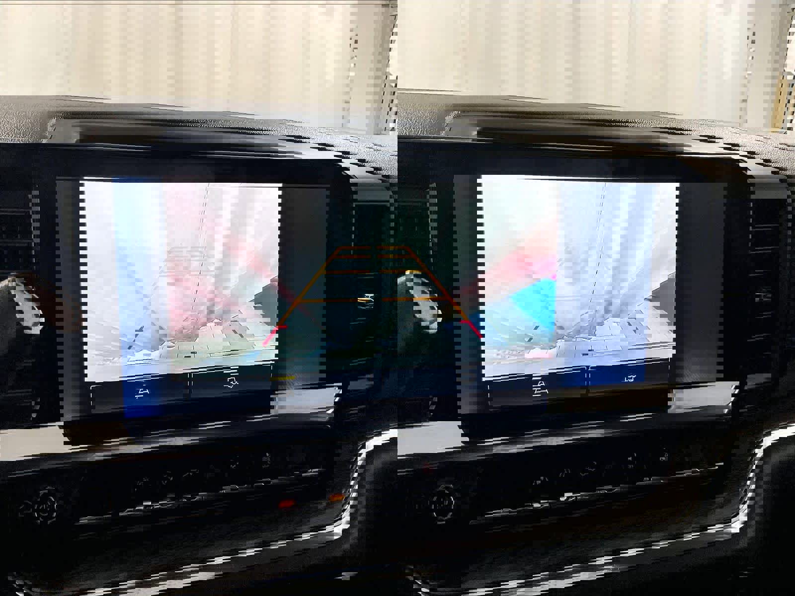 Used 2023 Chevrolet Silverado 1500 LT image 19