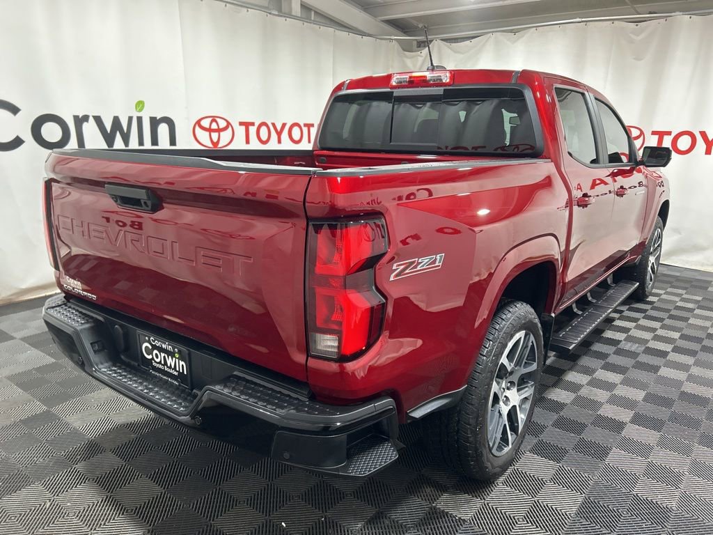Used 2024 Chevrolet Colorado Z71 w/ Z71 Convenience Package 2 image 8