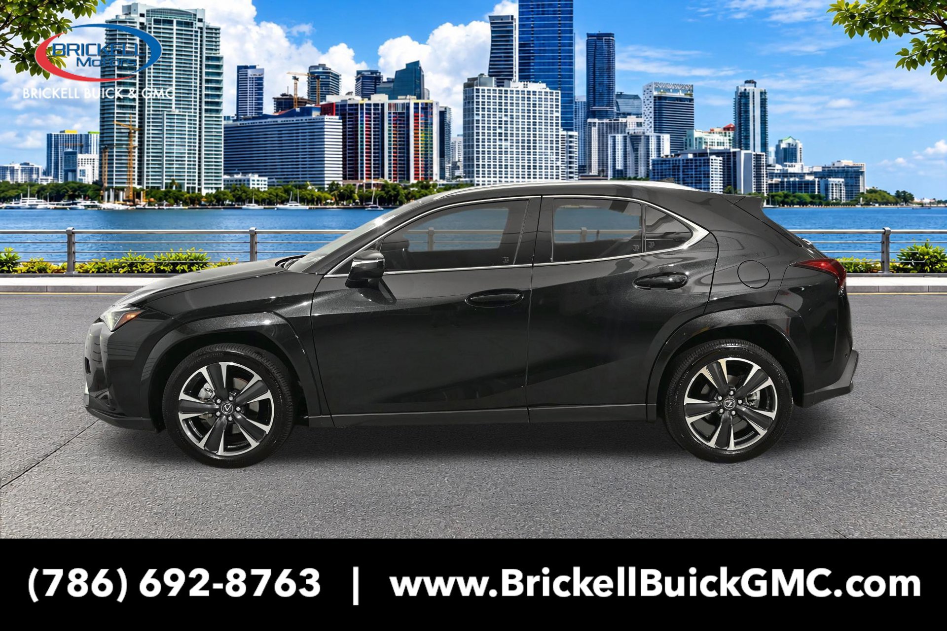 Used 2025 Lexus UX 300h FWD w/ Accessory Package (Z1) image 6