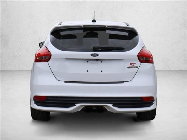 Used 2016 Ford Focus ST w/ Equipment Group 402A FWD image 7