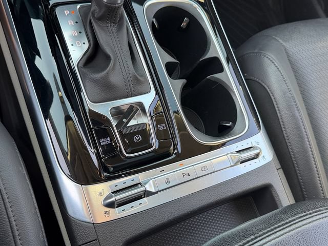 Used 2024 Kia Carnival SX Prestige FWD image 24