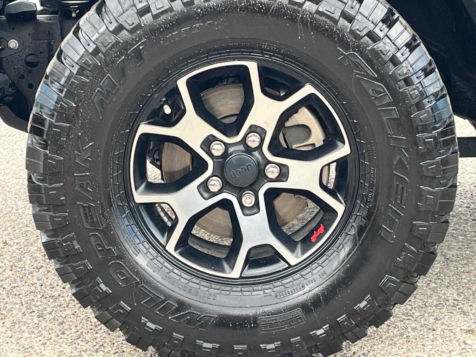Used 2020 Jeep Gladiator Rubicon AWD/4WD image 12