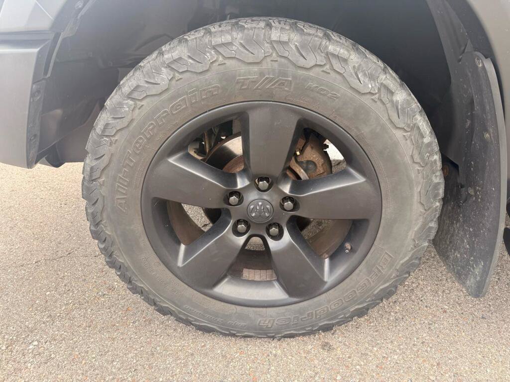 Used 2019 RAM 1500 Classic Warlock AWD/4WD image 9