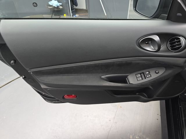 Used 2024 Nissan Z Performance w/ Floor Mat Package image 24