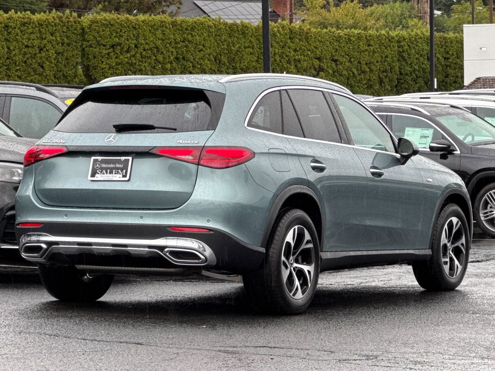 New 2025 Mercedes-Benz GLC 350e 4MATIC image 4