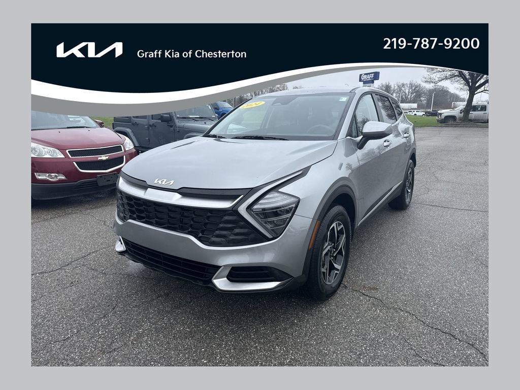 Used 2024 Kia Sportage LX image 1