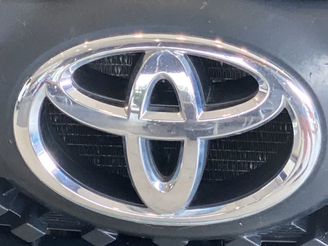 Used 2006 Toyota RAV4 4WD image 10