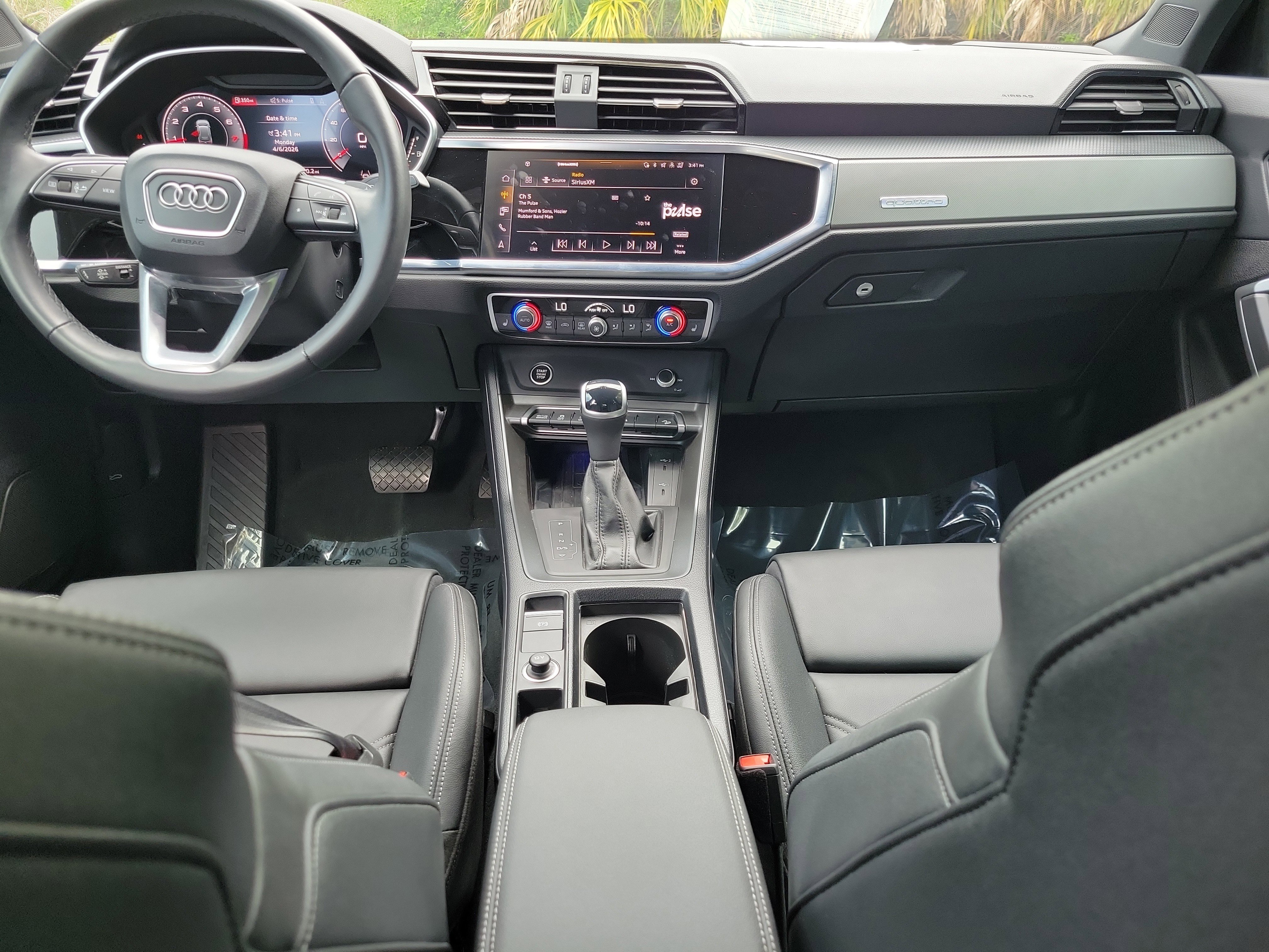 Certified 2024 Audi Q3 2.0T Premium Plus w/ Premium Plus Package image 14