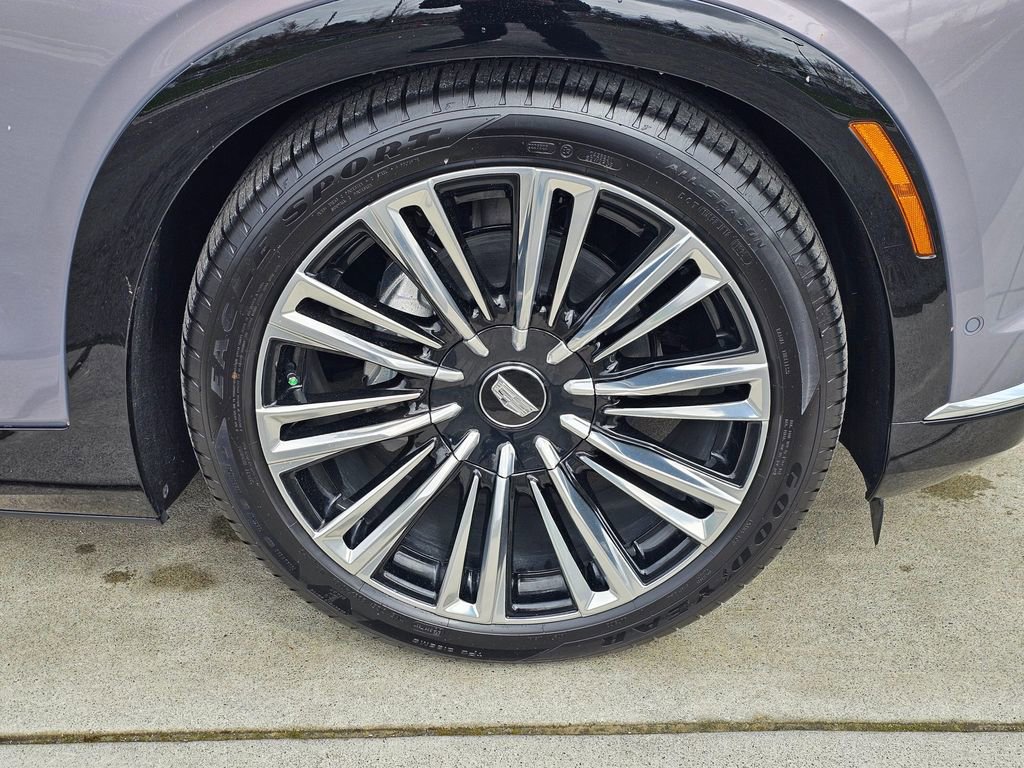 Used 2026 Cadillac Vistiq Premium Luxury AWD/4WD image 9