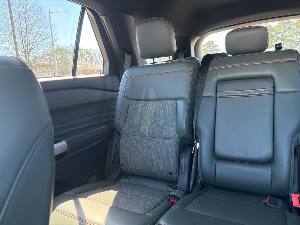 Used 2022 Ford Explorer Timberline image 13