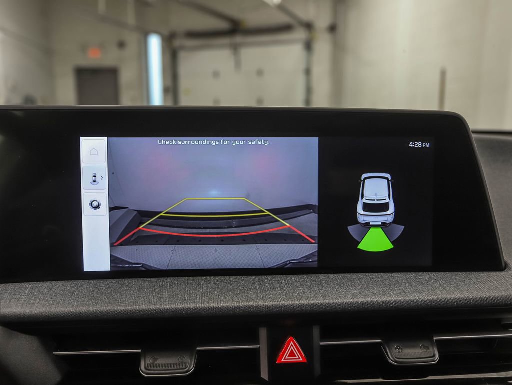 Used 2024 Kia EV6 Light image 18