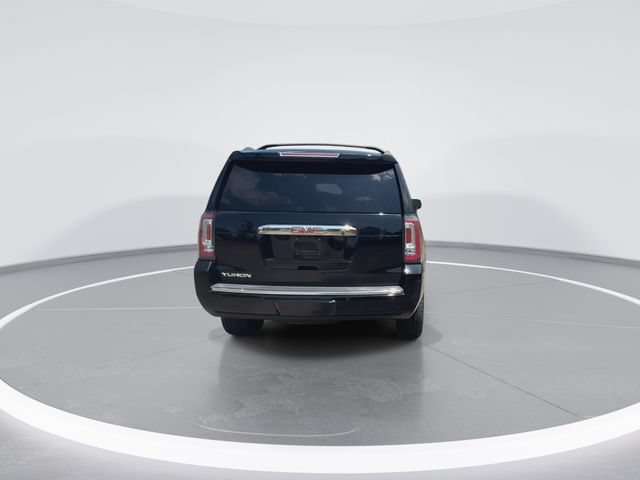 Used 2018 GMC Yukon Denali w/ Open Road Package AWD/4WD image 10