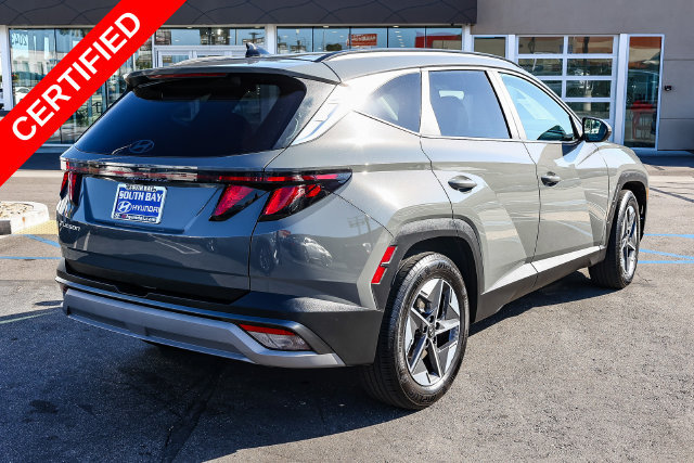 Certified 2025 Hyundai Tucson SEL FWD image 6