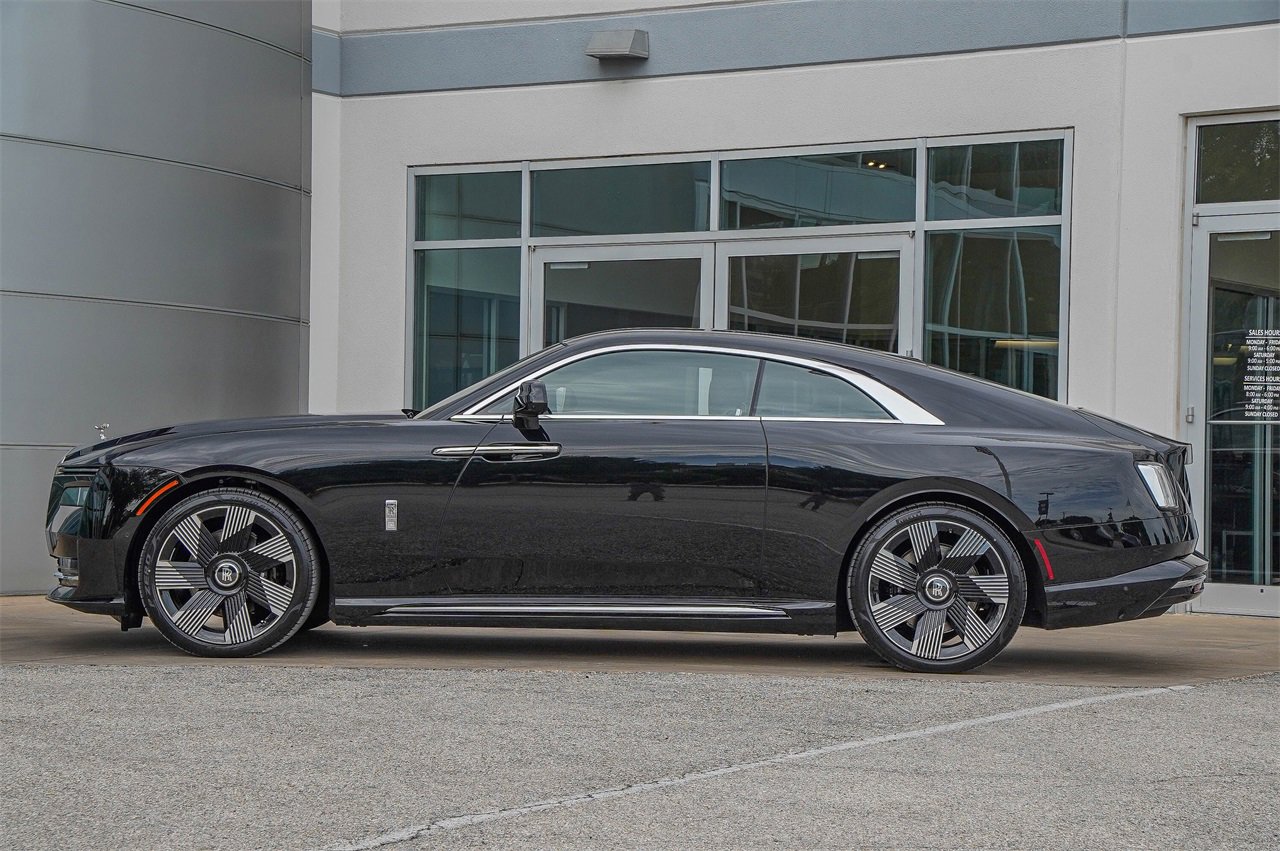 New 2025 Rolls-Royce Spectre w/ Spectre Launch Package image 19
