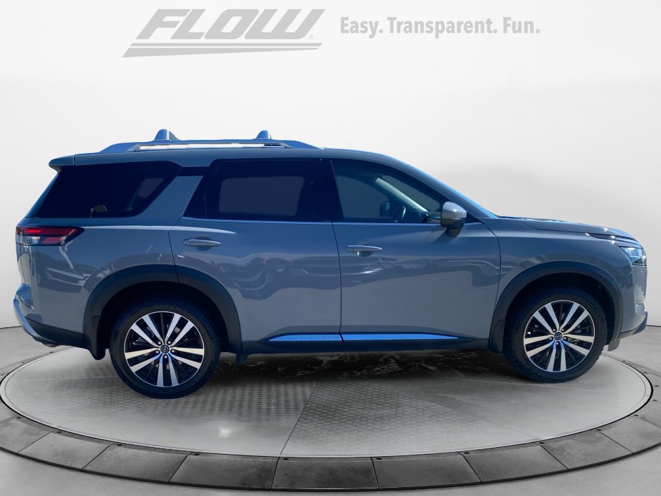 Used 2024 Nissan Pathfinder Platinum AWD/4WD image 10