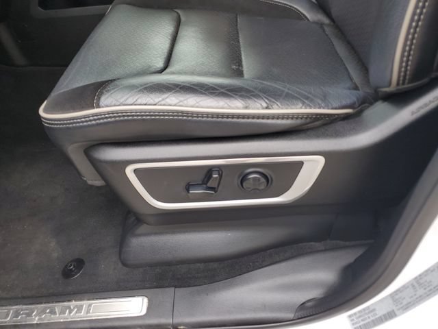 Used 2020 RAM 1500 Laramie RWD image 17