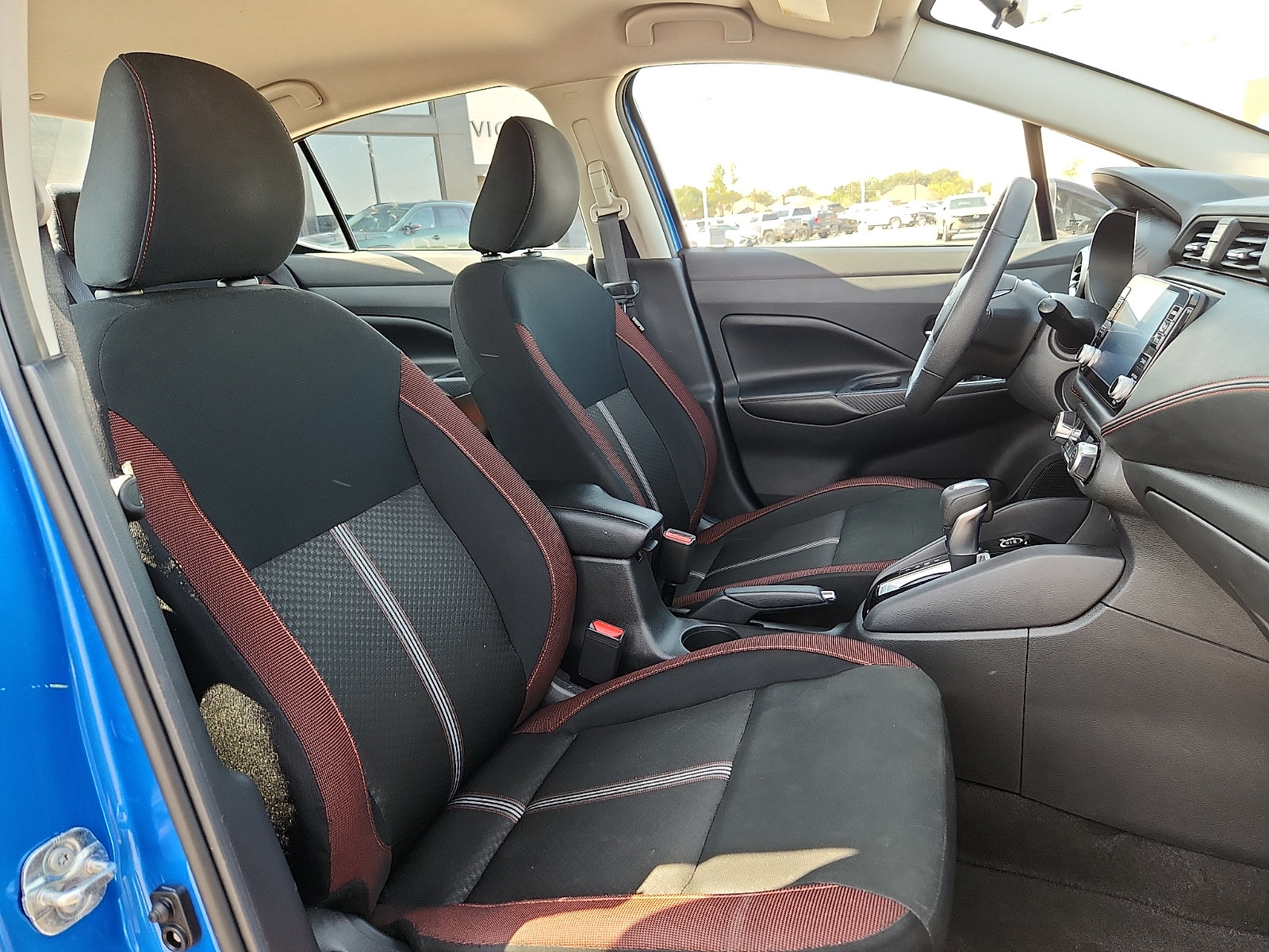 Used 2024 Nissan Versa SR FWD image 15