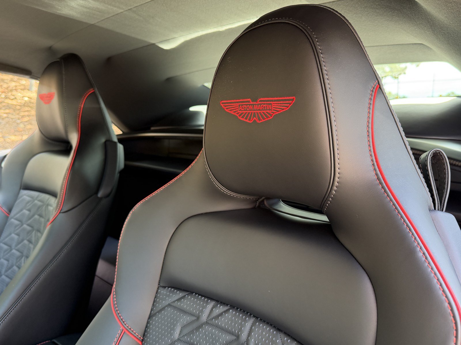 New 2026 Aston Martin Vanquish Convertible RWD image 5