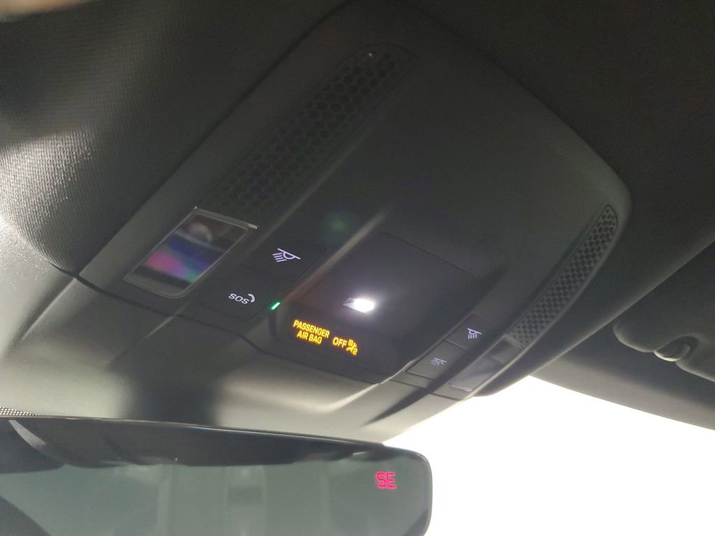 Used 2024 Audi e-tron GT Premium Plus image 34