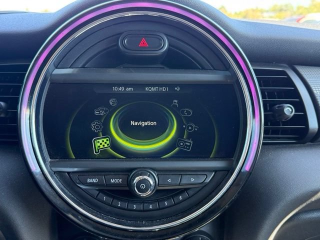 Used 2015 MINI Cooper 4-Door Hardtop FWD image 18