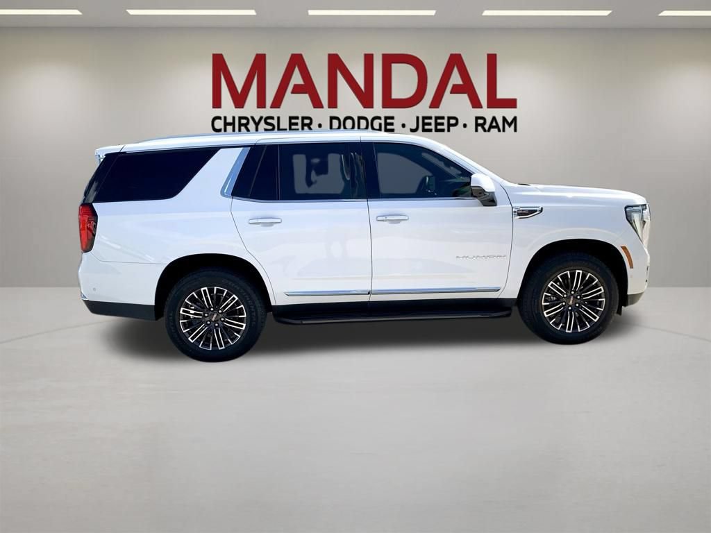 Used 2025 GMC Yukon Elevation RWD image 4
