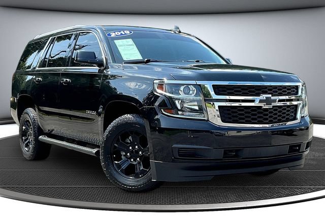 Used 2019 Chevrolet Tahoe LS RWD image 3
