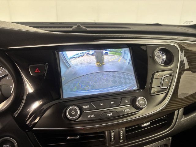 Used 2019 Buick Envision Premium AWD/4WD image 21