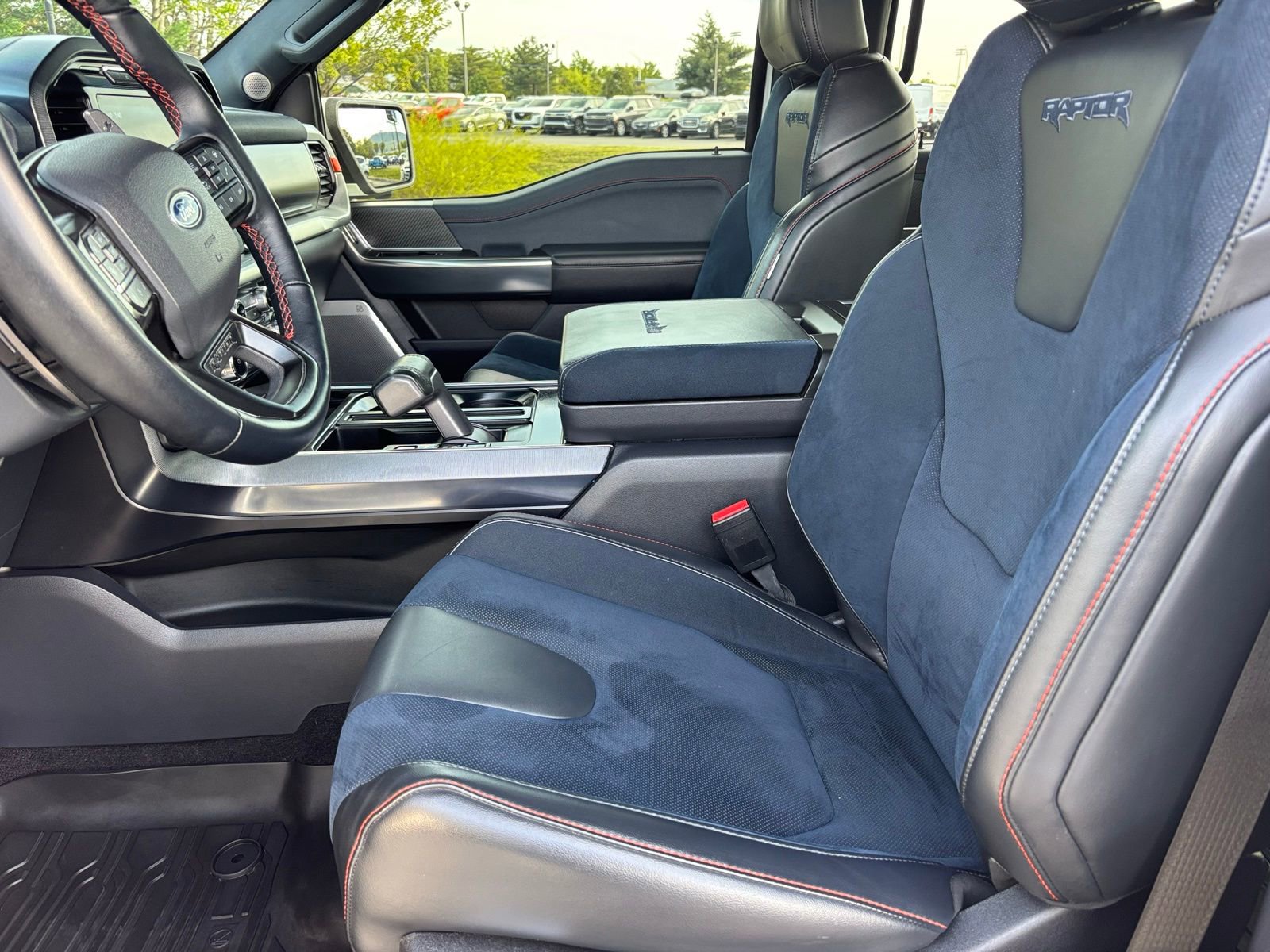 Used 2022 Ford F150 Raptor w/ Equipment Group 801A High AWD/4WD image 16