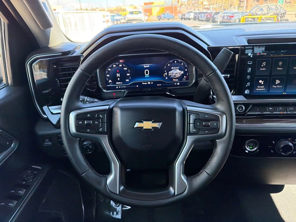 Used 2024 Chevrolet Silverado 1500 LT image 14