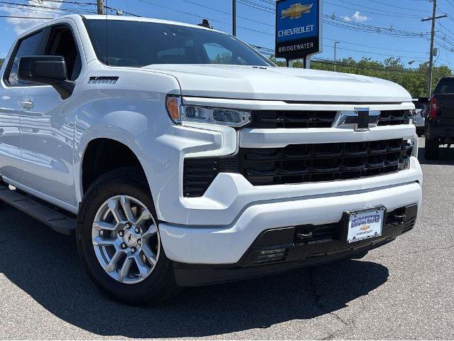 Used 2024 Chevrolet Silverado 1500 RST w/ Convenience Package II AWD/4WD image 2