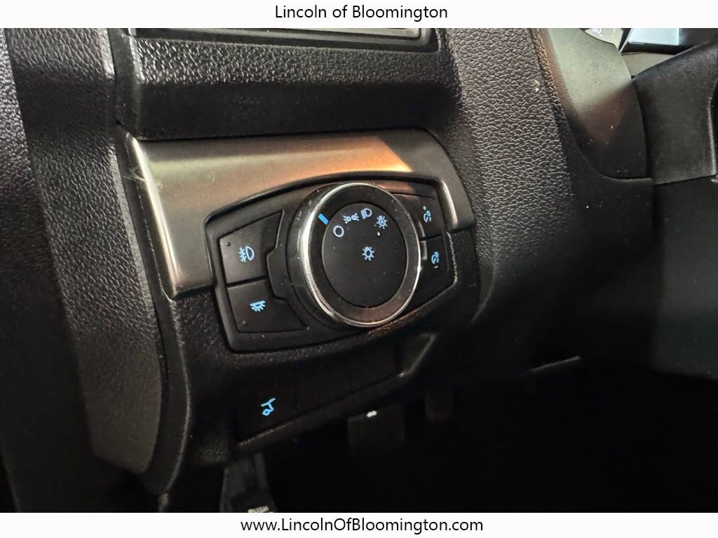 Used 2019 Ford Explorer XLT w/ Equipment Group 201A AWD/4WD image 34