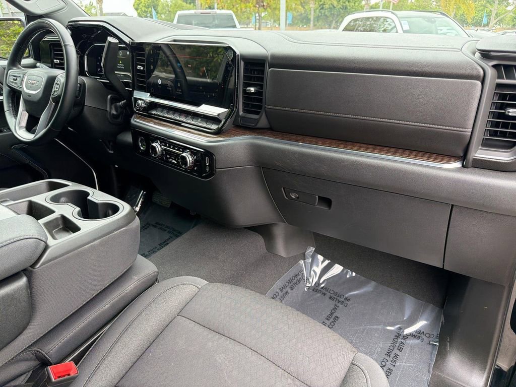 Used 2023 GMC Sierra 1500 Elevation AWD/4WD image 35